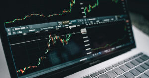 Read more about the article Mastering Candlestick Charts with 20 Candlestick Patterns for Stock Market Trading Success